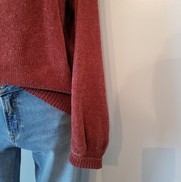 Sweater - Picture 3 of 3